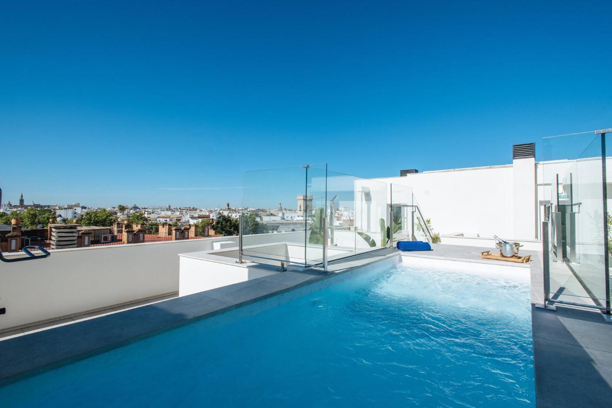 Sercotel Sevilla Guadalquivir Suites Exterior foto